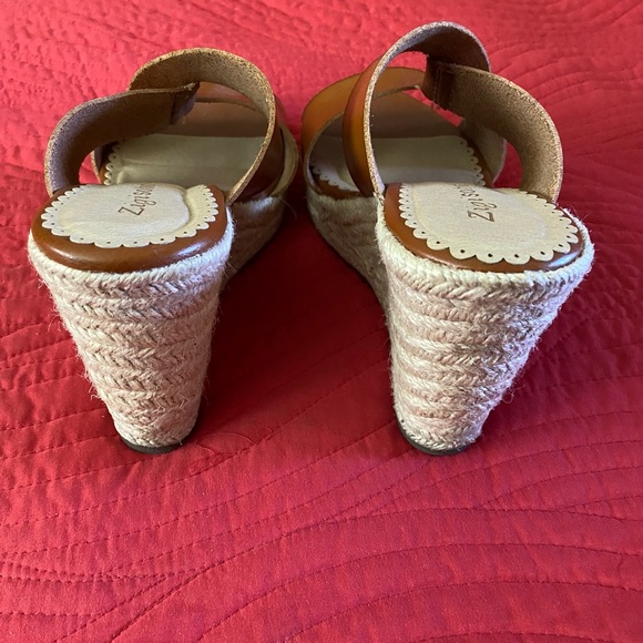 Tan Wedges - Picture 4 of 6